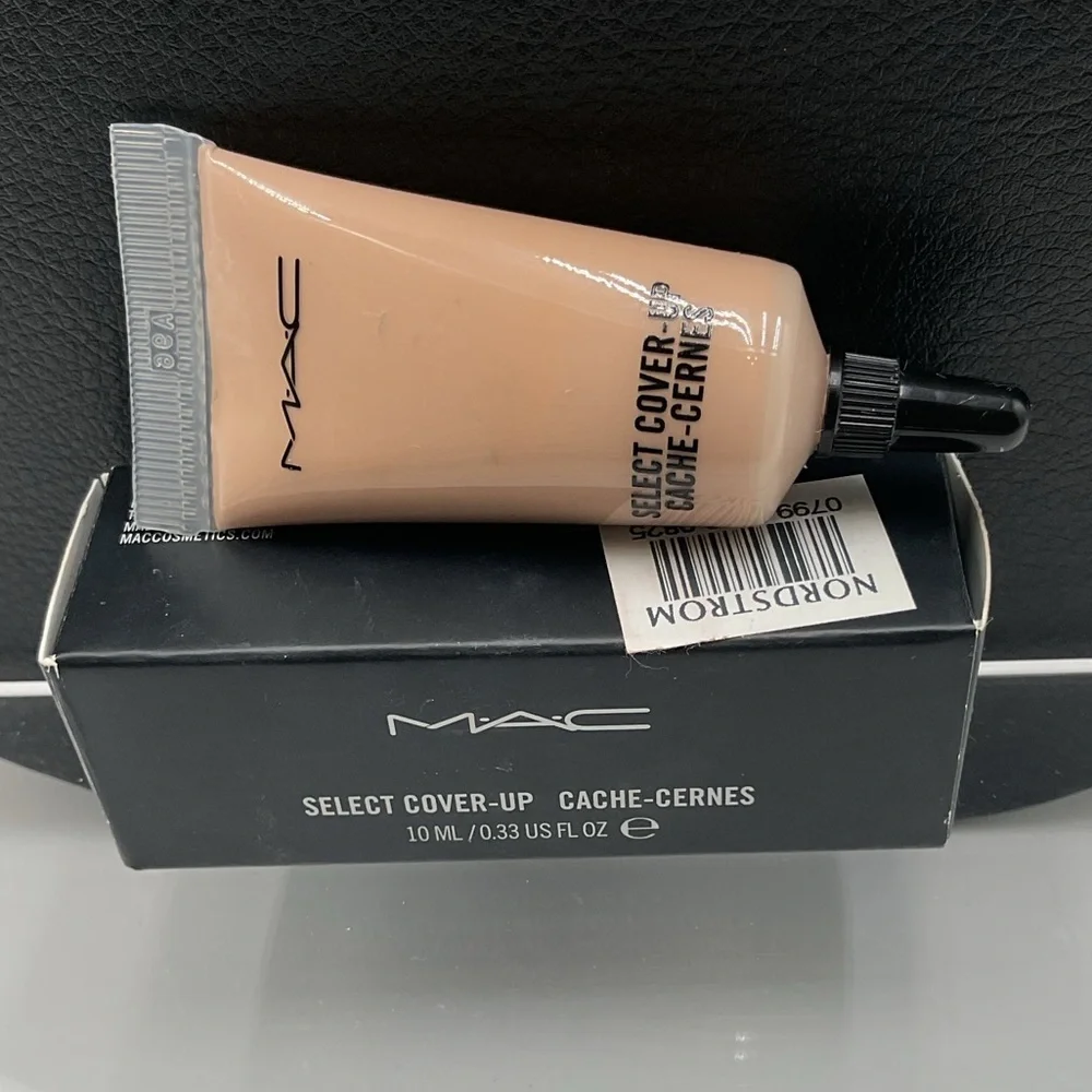 MAC Cosmetics Select Cover-Up Concealer in NW20 - BNIB & Discontinued